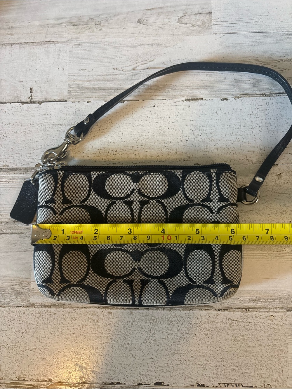 Coach Signature Canvas Wristlet Zippered Coin Wallet Black/White/Beige y2K 4x6 - Picture 6 of 11